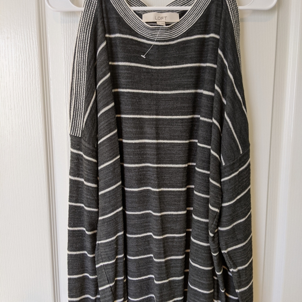 NWOT LOFT XL Gray Stripe Cold Shoulder Sweater